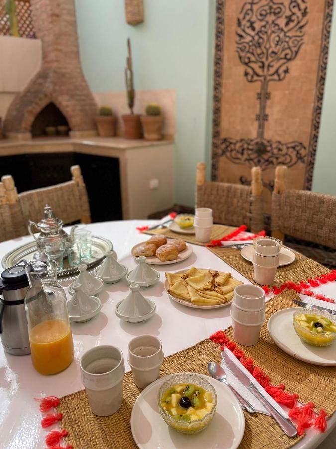 Riad Gasaembre Touareg Marrakesh Eksteriør bilde